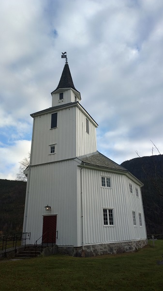 Hylestad kyrkje